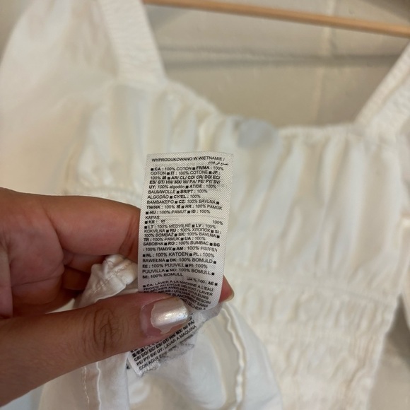 GAP Puff Sleeve Cinched Waist Top - Picture 8 of 8